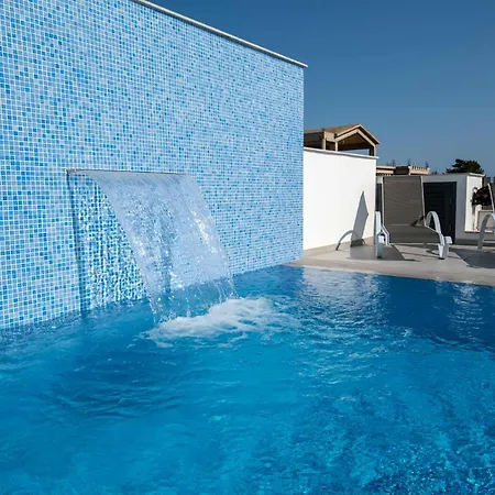Theo Luxury Napa Villa Agia Napa